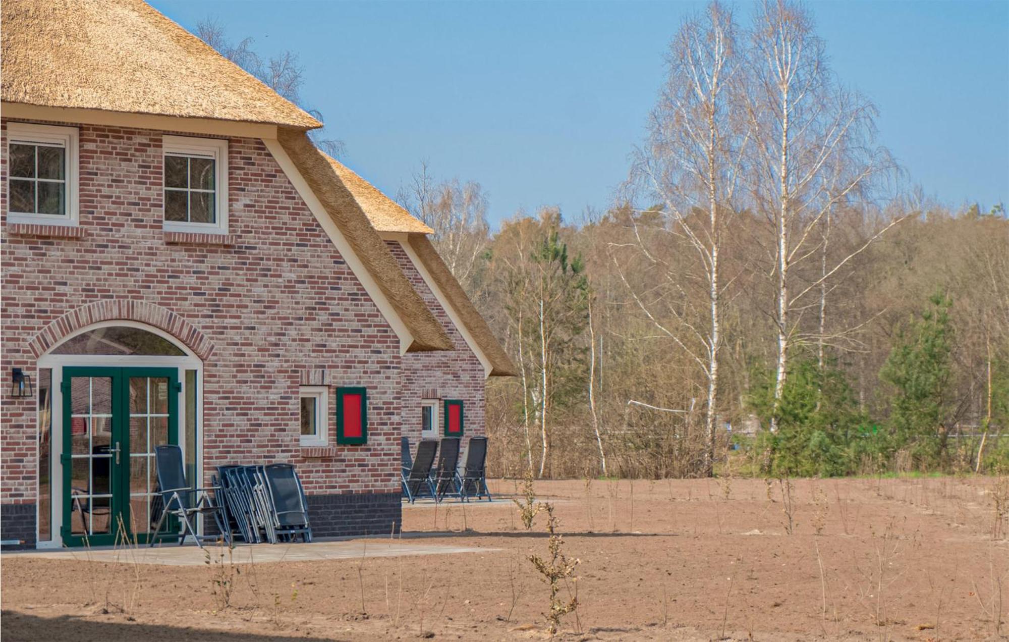 Cozy Home In Den Ham With Kitchen Exterior photo